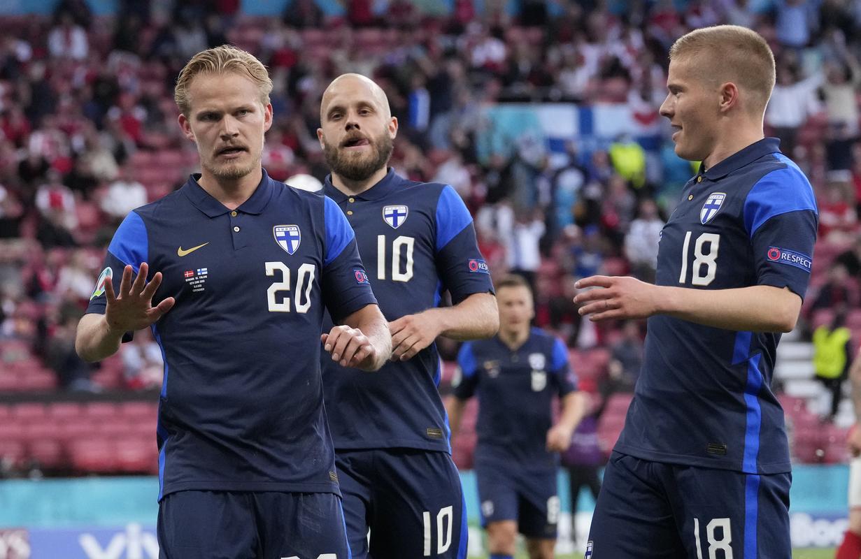 芬兰告别欧洲杯了吗（芬兰队进球拒绝庆祝）